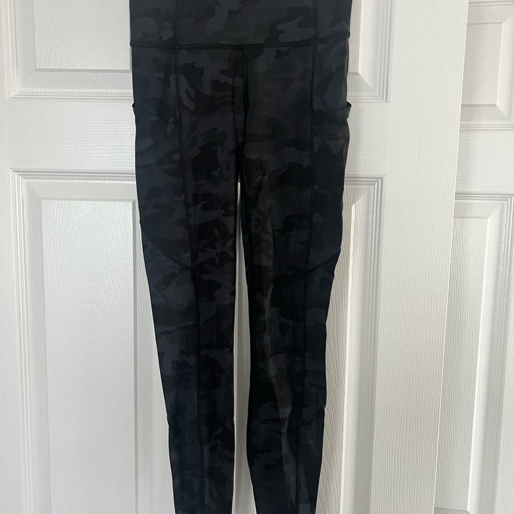 Lululemon Fast and Free high rise tight 25”